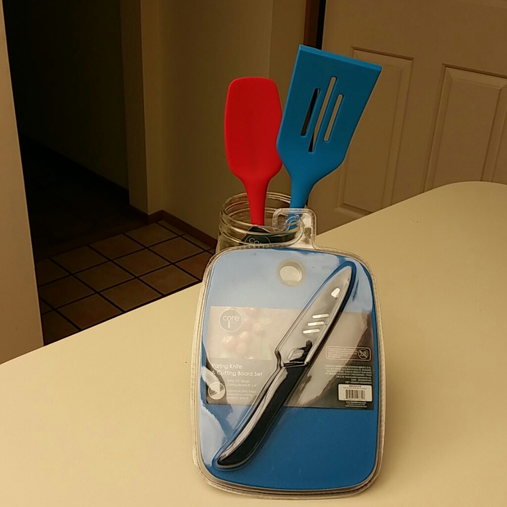 NWT Kitchen Set (silicone)